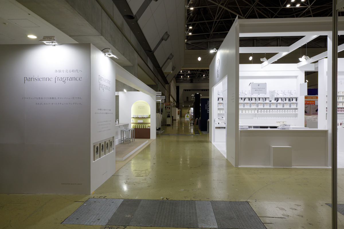 ビューティーワールドジャパン2021の展示会ブースデザイン装飾