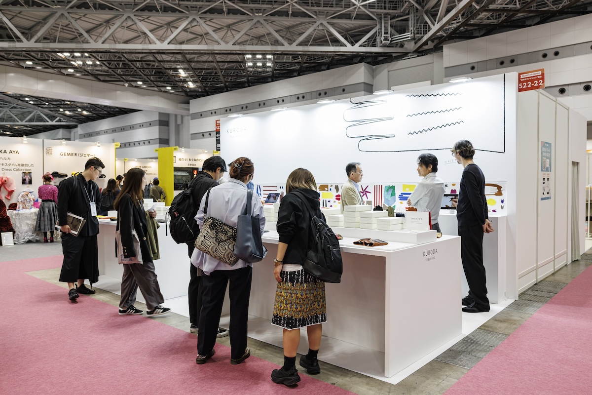 商品を引き立てる、シンプルな展示